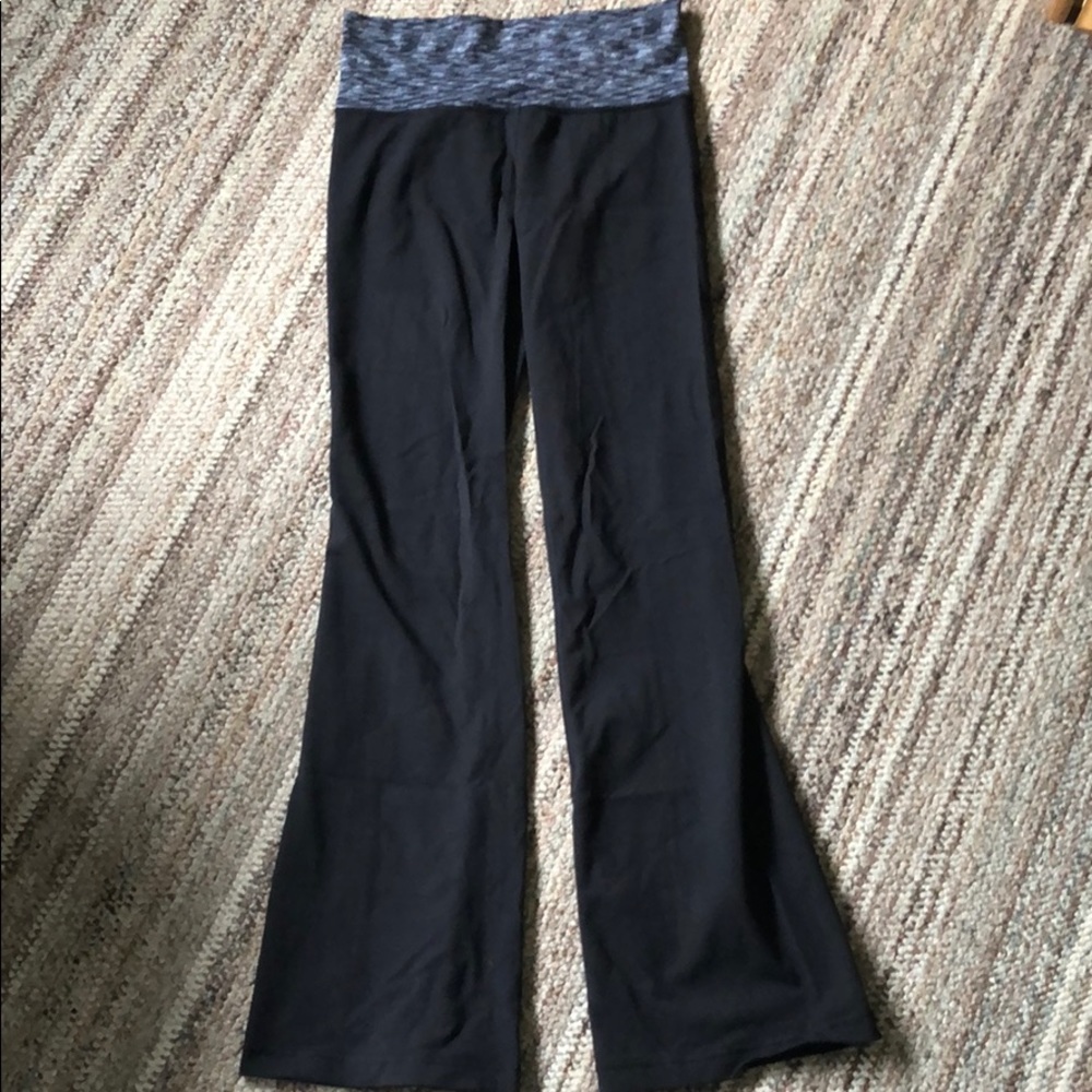 Black LuLu flare leggings